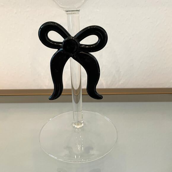 Black Bow Wine Glass Holiday Glam Barware NEW - Picture 3 of 13
